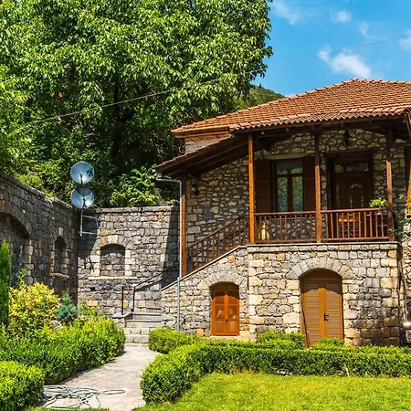 «σκλάβας χνάρι» παραδοσιακός ξενώνας