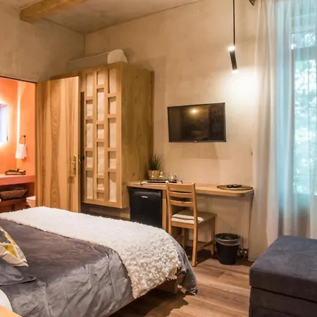 Apartmán «σκλάβας χνάρι» παραδοσιακός ξενώνας Magouliana